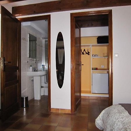 La Frandomiere Bed and Breakfast Saint-Martin-de-Londres Værelse billede