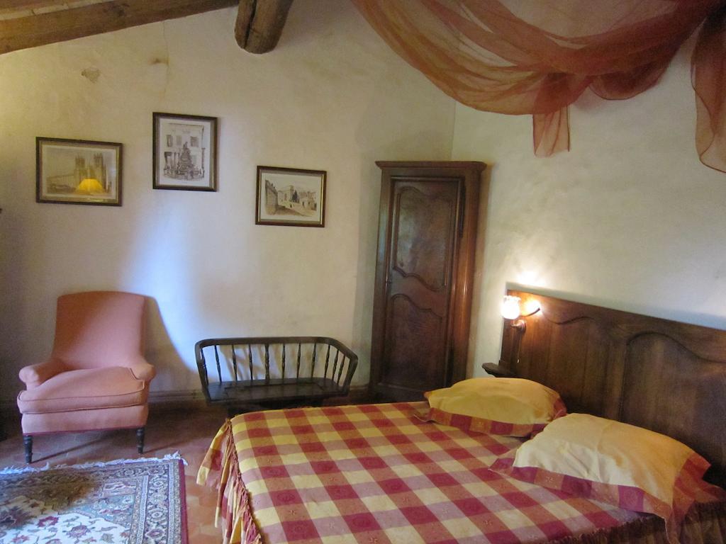 La Frandomiere Bed and Breakfast Saint-Martin-de-Londres Eksteriør billede